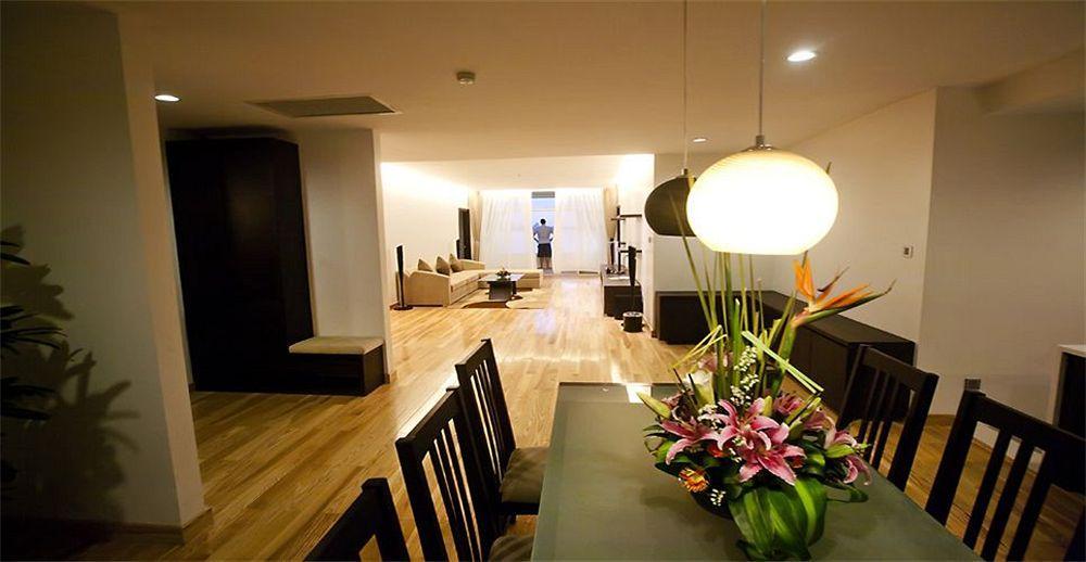 Отель The Club & Residences 4*