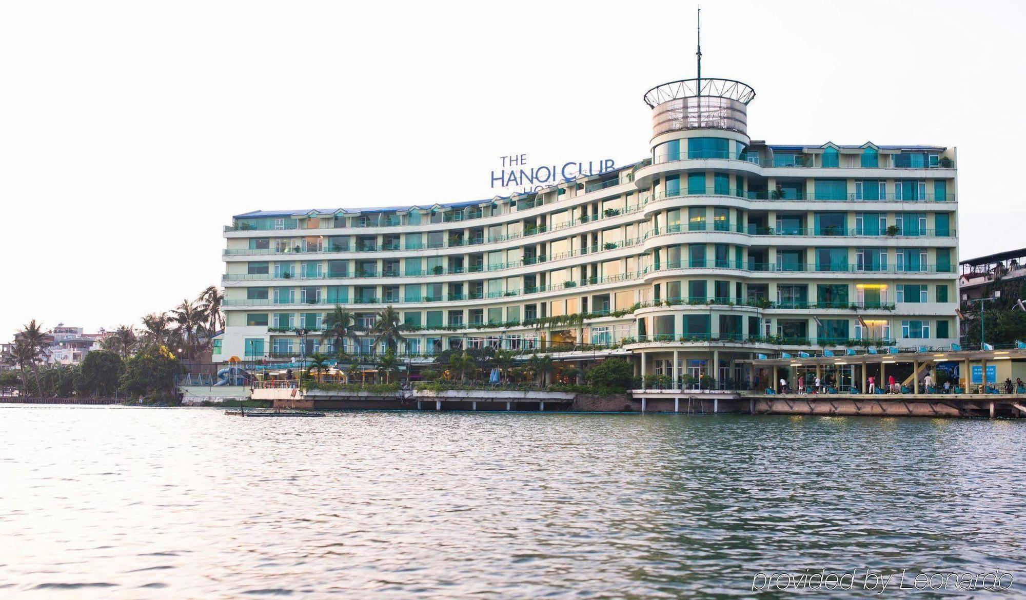 The Club & Residences Отель 4*